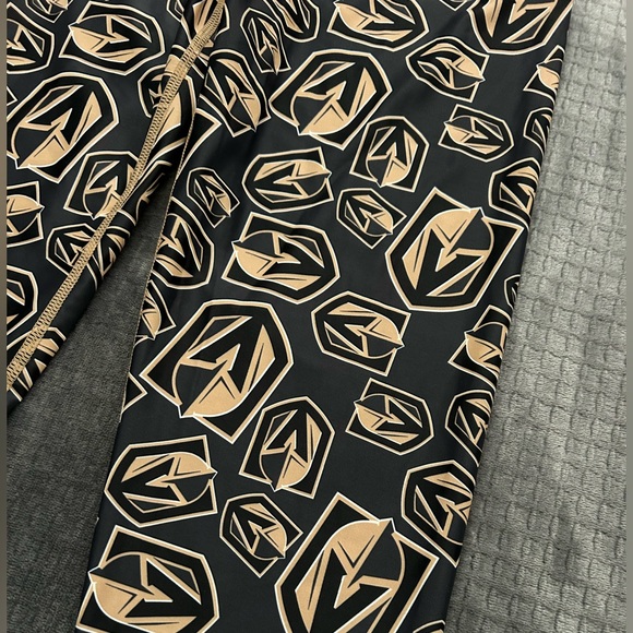 VGK Leggings Las Vegas Golden Knights NHL - Picture 2 of 4